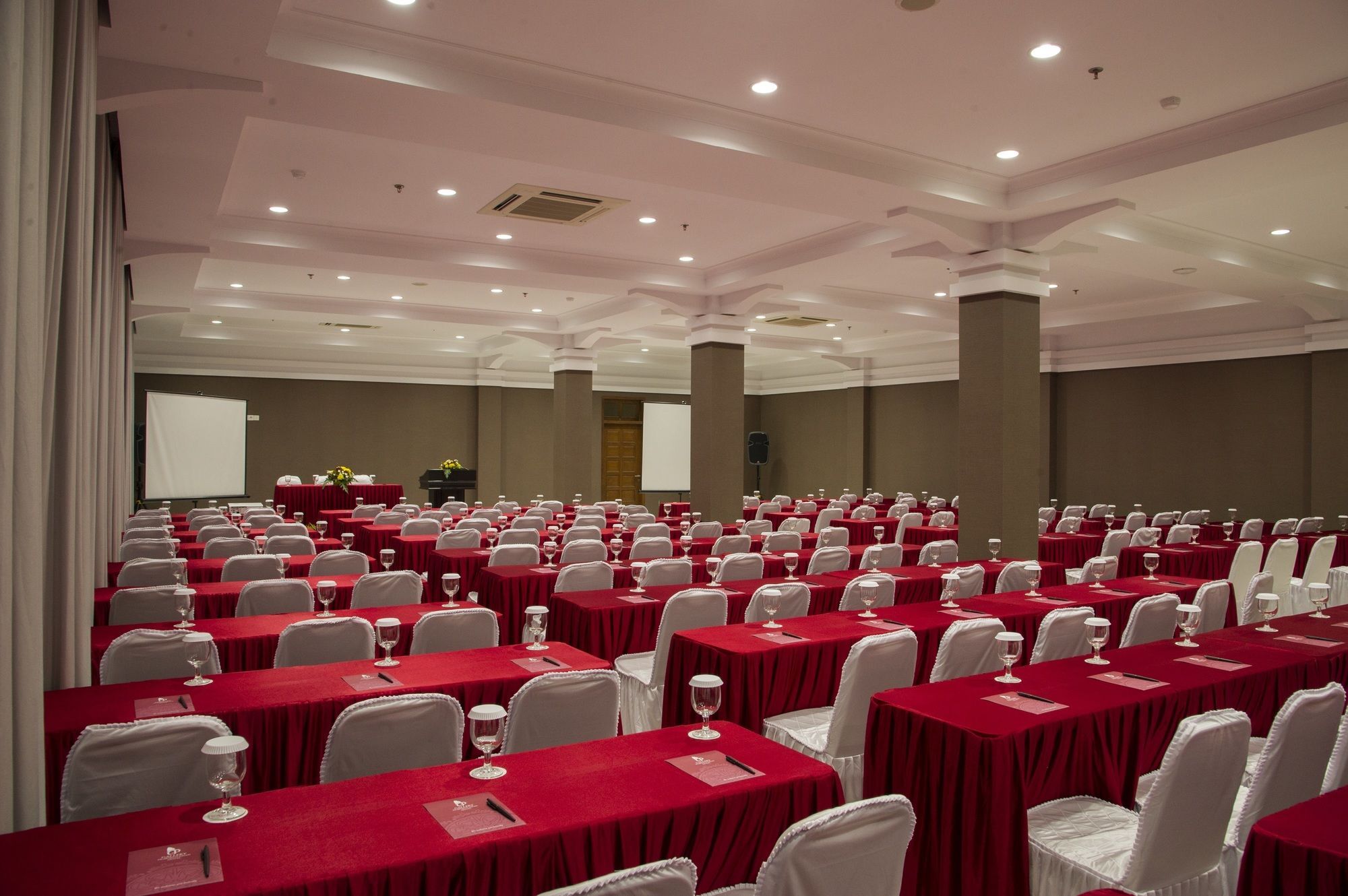 Gallery Prawirotaman Hotel Γιογκιακάρτα Εξωτερικό φωτογραφία